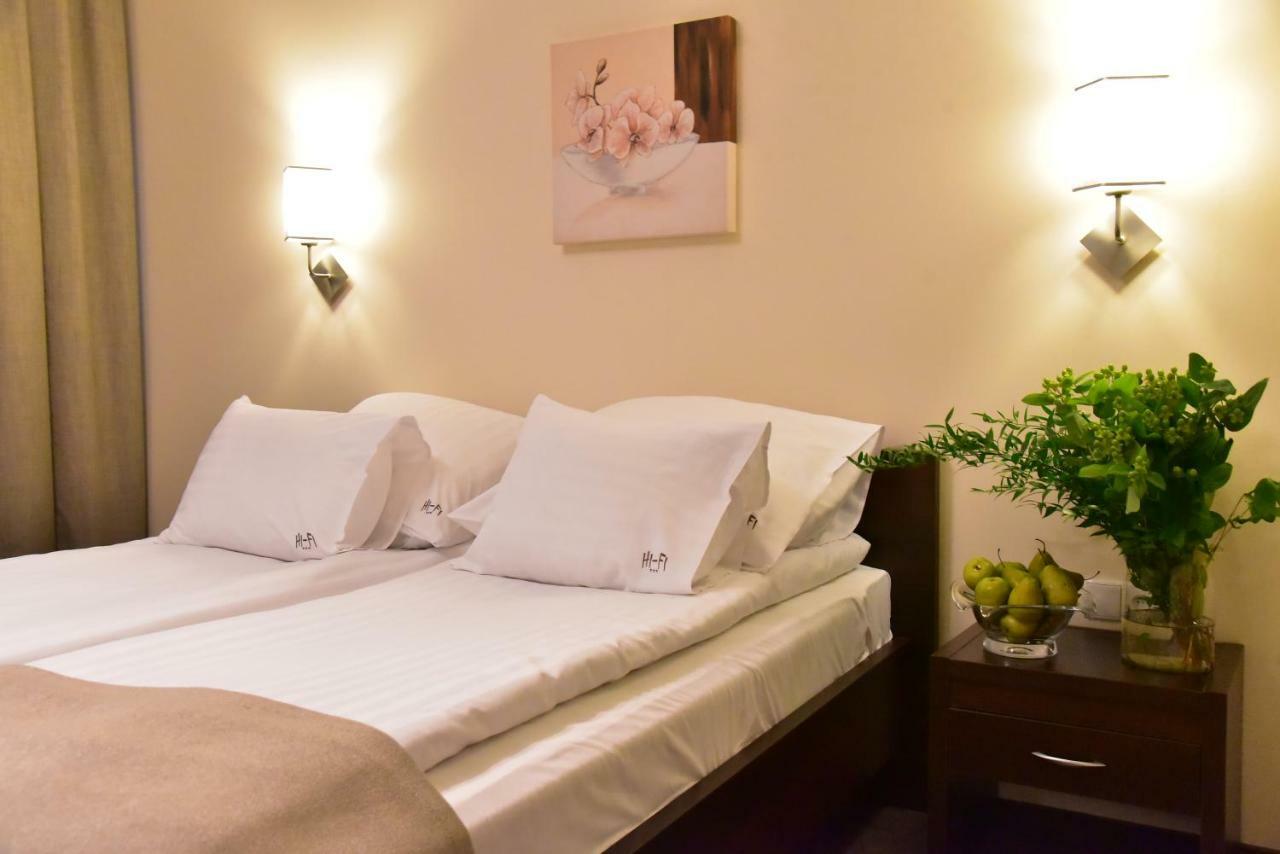 Hotel Hi-Fi Spa Nowy Tomysl Exterior photo
