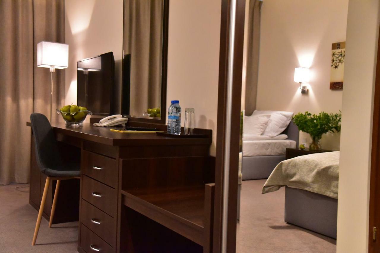 Hotel Hi-Fi Spa Nowy Tomysl Exterior photo